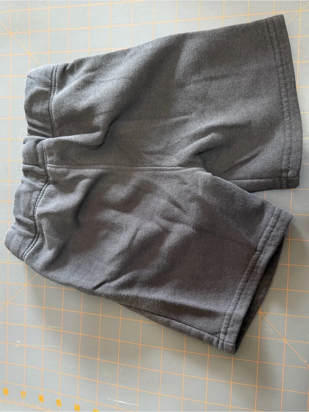 Kids Gray Drawstring Sweatshorts old navy 4T with pockets